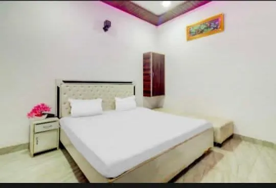 Homestay Evergreen Family Homesty Agra